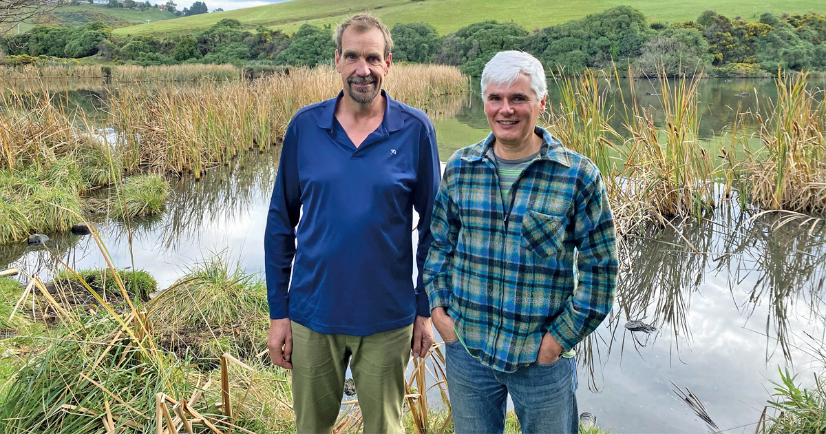 Scientists Marc Schallenberg and David Kelly