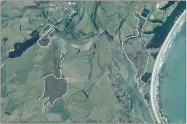 Aerial view of Waikouaiti River Estuary Wetland Complex (March 2006)