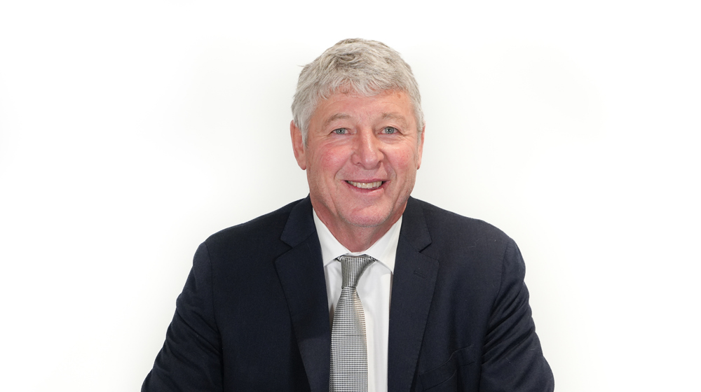 Cr Andrew Noone Headshot 2025 1920X1080px