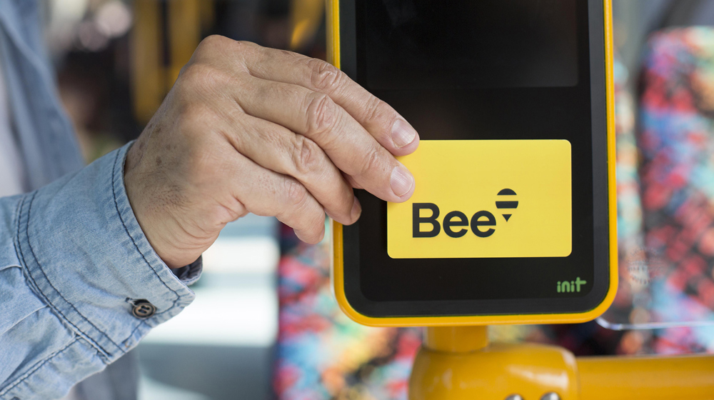 Bee card reader Fares 1920X1080 For Web